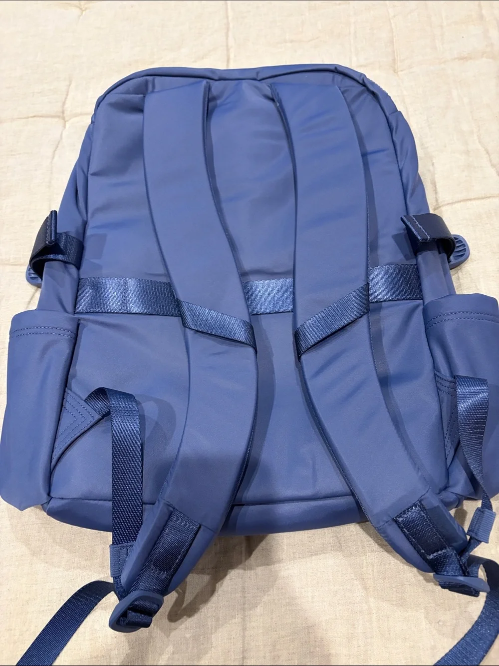 lululemon athletica blue Everyday Backpack - never used!!